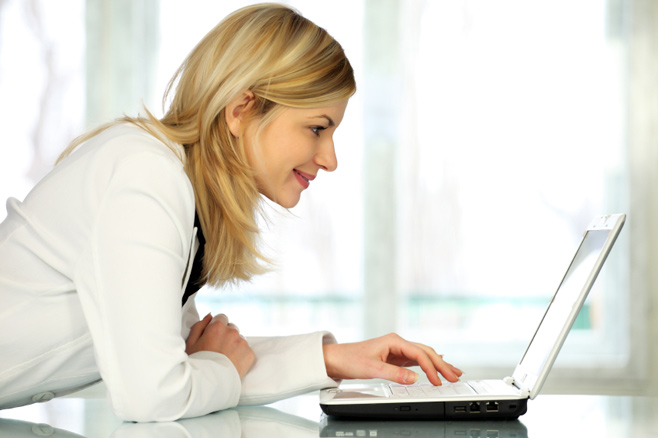 Essential Advice for Professional Blogging blogger